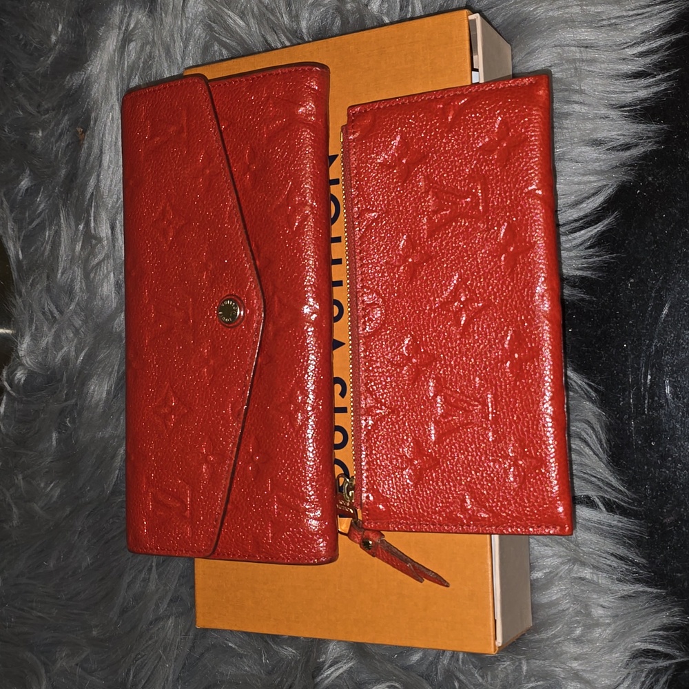 LOUIS VUITTON Sarah Empreinte 2 piece